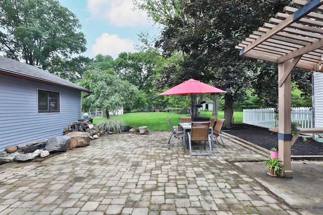 72 Glenmont Ave, Columbus, OH 43214 - view of patio / terrace with outdoor dining space and a pergola