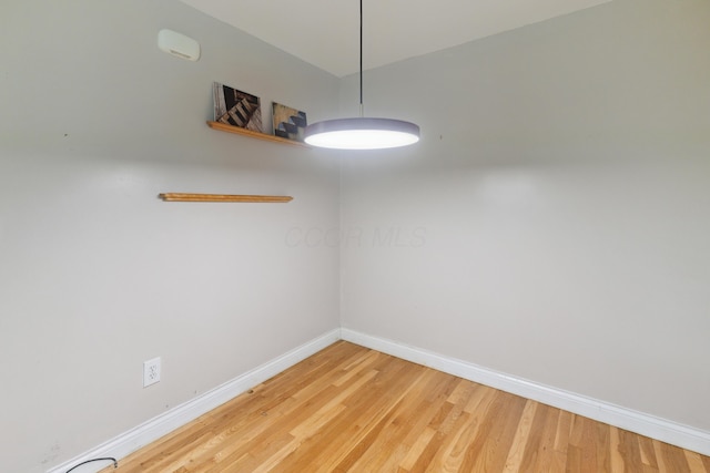 301 Fenway Rd Unit C, Columbus, OH 43214 - empty room with baseboards and light wood-style floors