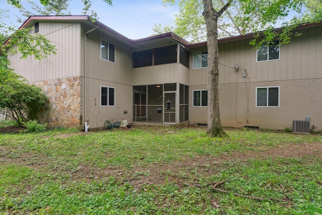 301 Fenway Rd Unit C, Columbus, OH 43214 - back of house with a sunroom and central air condition unit