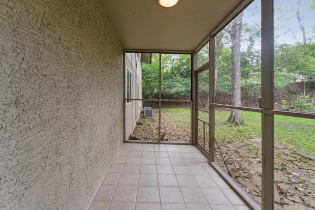 301 Fenway Rd Unit C, Columbus, OH 43214 - unfurnished sunroom featuring plenty of natural light