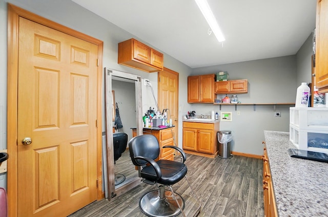 2580 Lafayette Plain City Rd, London, OH 43140 - kitchen featuring dark wood-style floors, a sink, light countertops, and baseboards