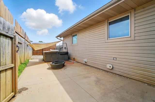 2580 Lafayette Plain City Rd, London, OH 43140 - view of patio / terrace featuring a hot tub