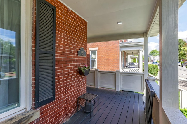 141 E 5th Ave, Lancaster, OH 43130 - view of wooden porch