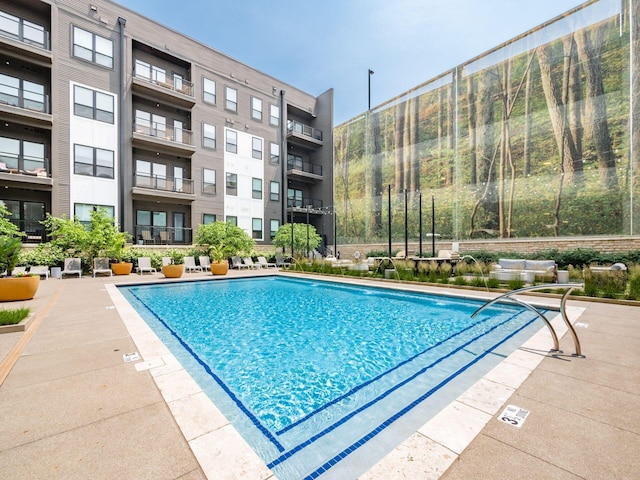 6633 Dale Dr Unit 417, Dublin, OH 43017 - view of community pool