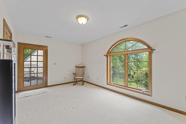 8039 Crossgate Ct S, Dublin, OH 43017 - unfurnished room with light colored carpet and baseboards