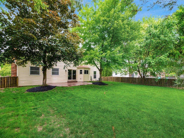 351 Northview Dr, Powell, OH 43065 - view of yard featuring a patio