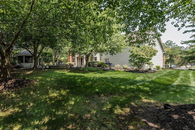 5714 Zetland Ct, Dublin, OH 43017 - view of grassy yard