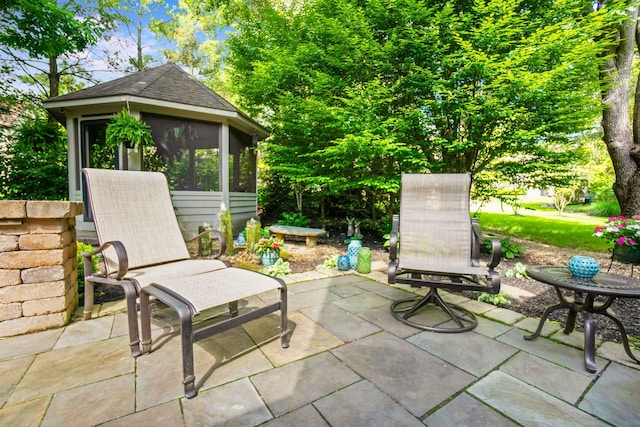 5714 Zetland Ct, Dublin, OH 43017 - view of patio with a sunroom