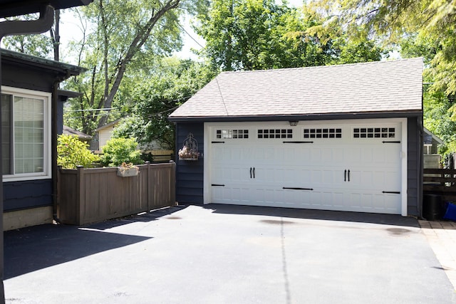 2443 Dale Ave, Columbus, OH 43209 - view of detached garage