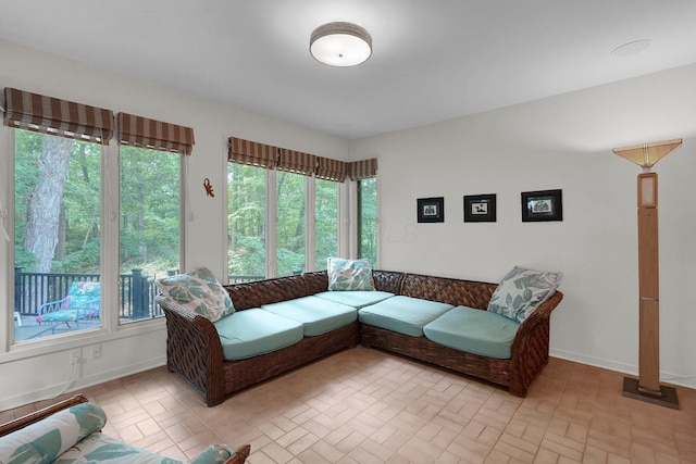 744 Old Oak Trce, Columbus, OH 43235 - living area featuring plenty of natural light and baseboards