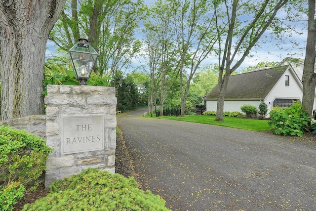 744 Old Oak Trce, Columbus, OH 43235 - view of community sign