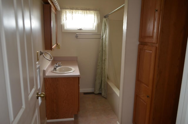 5810 Bickle Church Rd NW, Pickerington, OH 43147 - bathroom with vanity and shower / bath combination with curtain