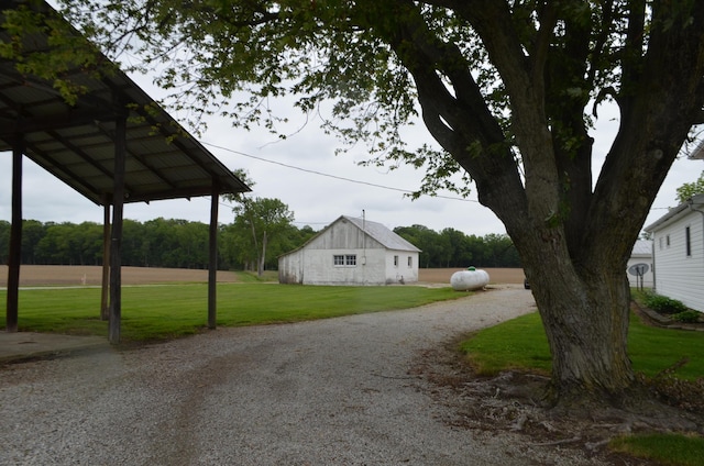 5810 Bickle Church Rd NW, Pickerington, OH 43147 - view of dirt / gravel driveway