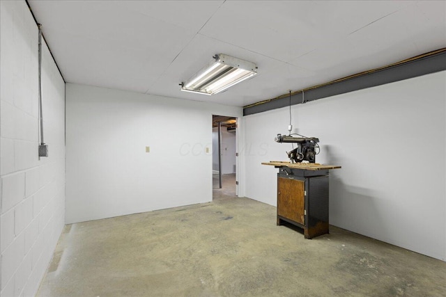 2880 Longridge Way, Grove City, OH 43123 - finished below grade area featuring concrete block wall