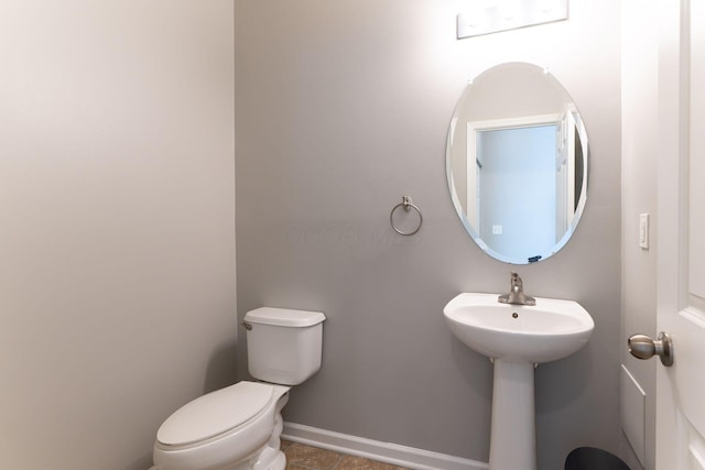642 Grove Cir Unit 1902, Columbus, OH 43230 - half bathroom with toilet and baseboards