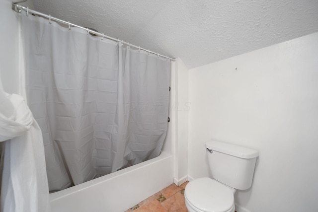 173 Highland Ave, Buckeye Lake, OH 43008 - full bath with a textured ceiling, shower / bath combo, and toilet