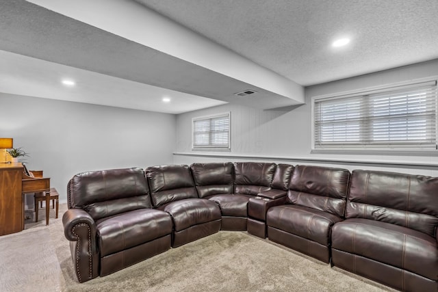 5690 Brinkley Ct, Columbus, OH 43235 - carpeted living area featuring recessed lighting and a textured ceiling