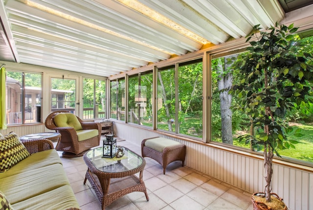 2049 Brandy Mill Ln, Dayton, OH 45459 - view of sunroom / solarium