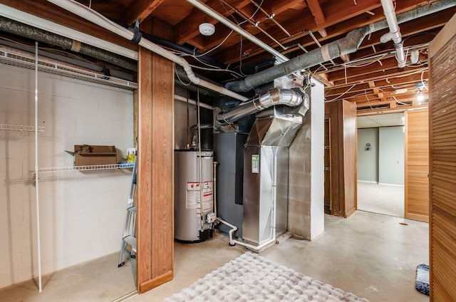 52 Amsterdam Ave, Columbus, OH 43207 - unfinished below grade area featuring gas water heater