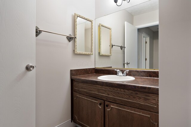 3456 Merrydawn Dr, Columbus, OH 43221 - bathroom featuring vanity