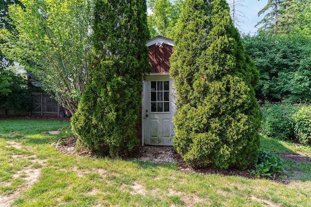 1332 Castleton Rd N, Columbus, OH 43220 - view of outbuilding