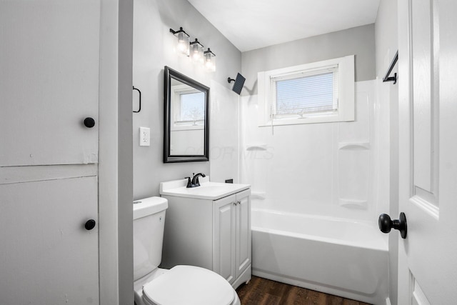 2280 Velma Ave, Columbus, OH 43211 - bathroom with toilet, vanity, shower / bath combination, and healthy amount of natural light