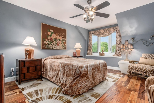 8547 Pitlochry Ct, Dublin, OH 43017 - bedroom featuring wood finished floors, baseboards, and ceiling fan