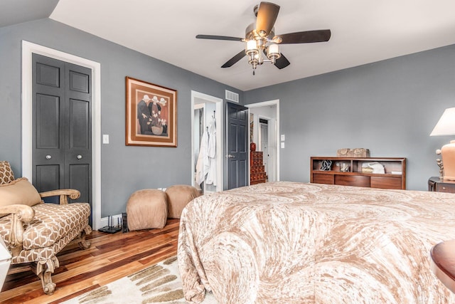 8547 Pitlochry Ct, Dublin, OH 43017 - bedroom with wood finished floors, a ceiling fan, and baseboards