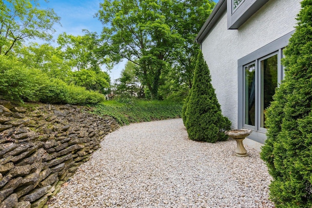 8547 Pitlochry Ct, Dublin, OH 43017 - view of yard