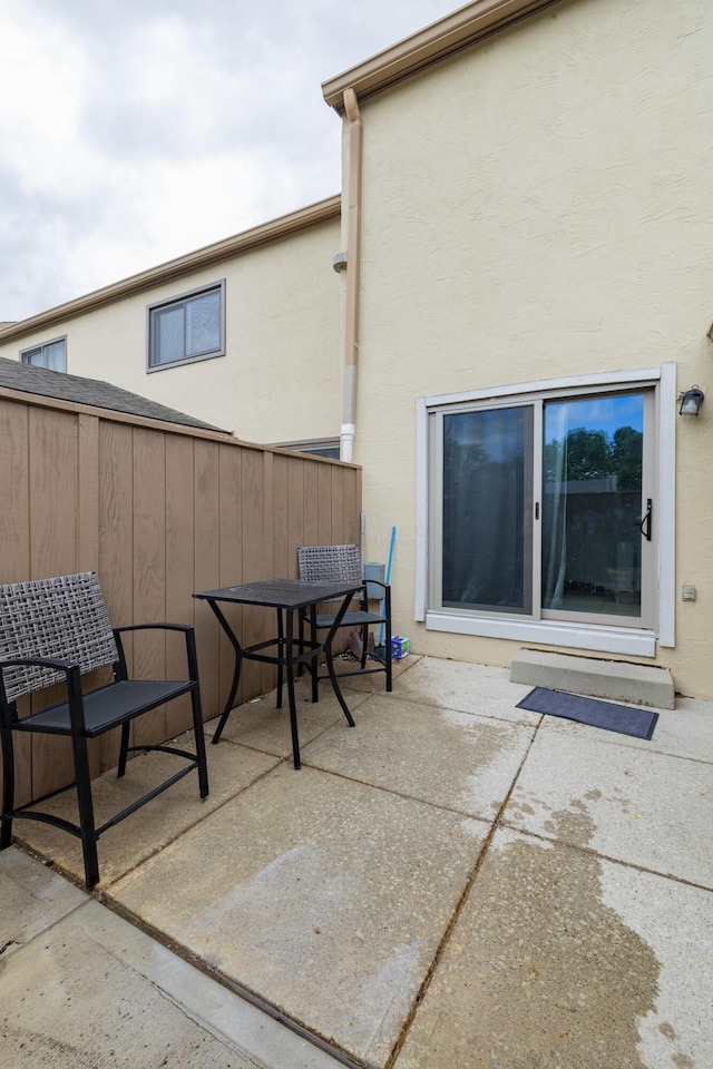 3243 Brookview Way Unit 68, Columbus, OH 43221 - view of patio / terrace