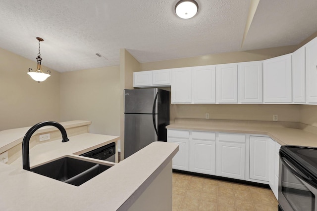 108 Shelbourne Forest Way, Delaware, OH 43015 - kitchen featuring stainless steel appliances, a sink, a textured ceiling, hanging light fixtures, and white cabinets