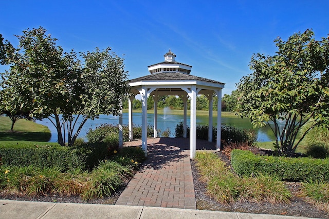6612 Archie Ct, Canal Winchester, OH 43110 - surrounding community with a gazebo and a water view
