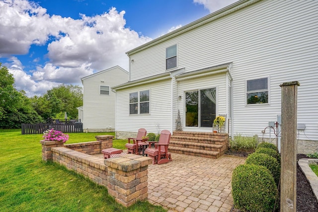 6612 Archie Ct, Canal Winchester, OH 43110 - back of property with a patio and entry steps