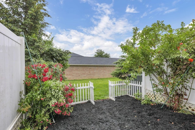 6022 Brice Park Dr Unit 17D, Canal Winchester, OH 43110 - view of yard