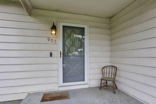 907 Fairfield Ave, Lancaster, OH 43130 - view of doorway to property