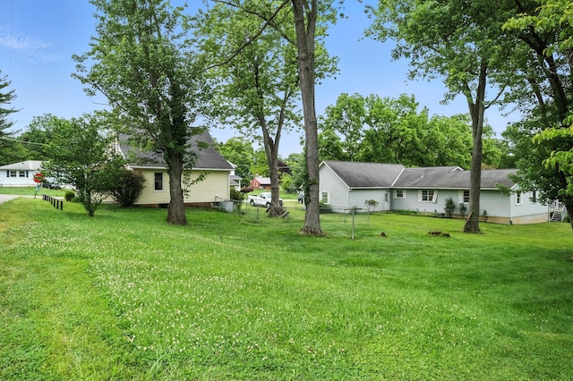 101 Meadow Ln, Gambier, OH 43022 - view of grassy yard
