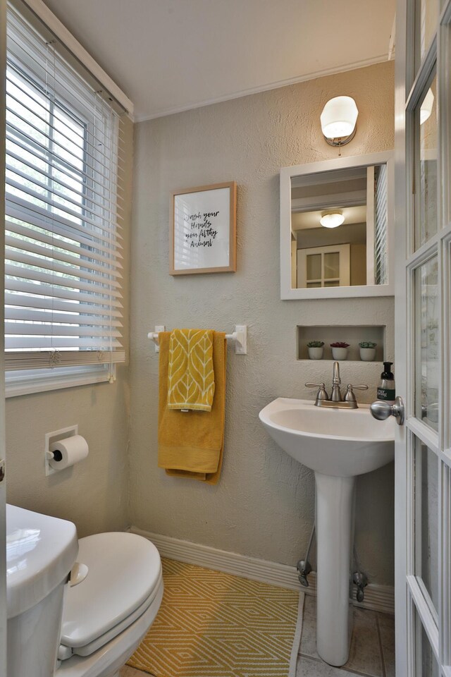 154 E Dunedin Rd, Columbus, OH 43214 - photo 24