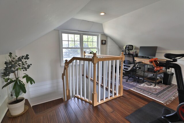154 E Dunedin Rd, Columbus, OH 43214 - photo 38