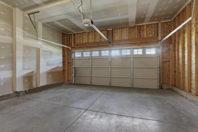 211 Whitetail Trl, Johnstown, OH 43031 - garage featuring a garage door opener