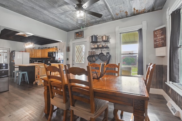 1282 Taylortown Rd, Mansfield, OH 44903 - dining area with a ceiling fan and wood finished floors