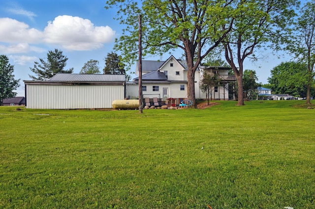 1282 Taylortown Rd, Mansfield, OH 44903 - rear view of house featuring a yard and metal roof