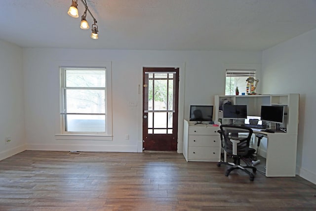301 W Marion St, Mount Gilead, OH 43338 - office featuring wood finished floors and baseboards