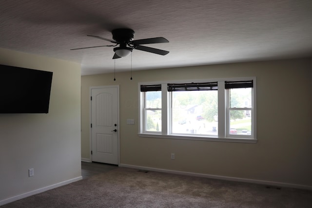 187 Twin Creek Way, Lancaster, OH 43130 - carpeted spare room featuring baseboards, a ceiling fan, and a textured ceiling