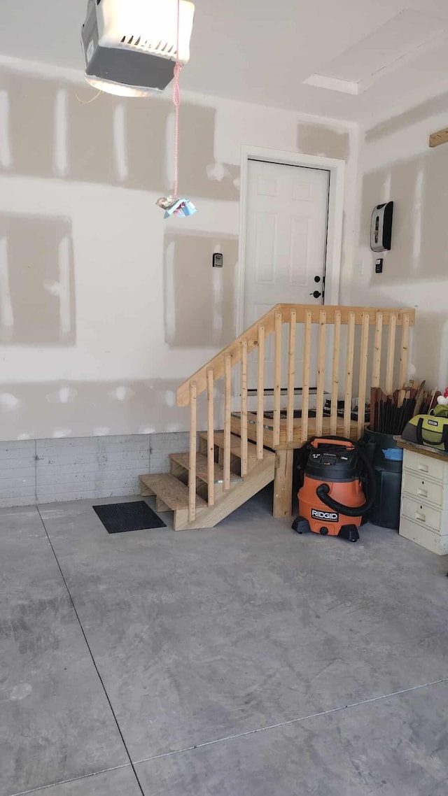 187 Twin Creek Way, Lancaster, OH 43130 - garage featuring a garage door opener