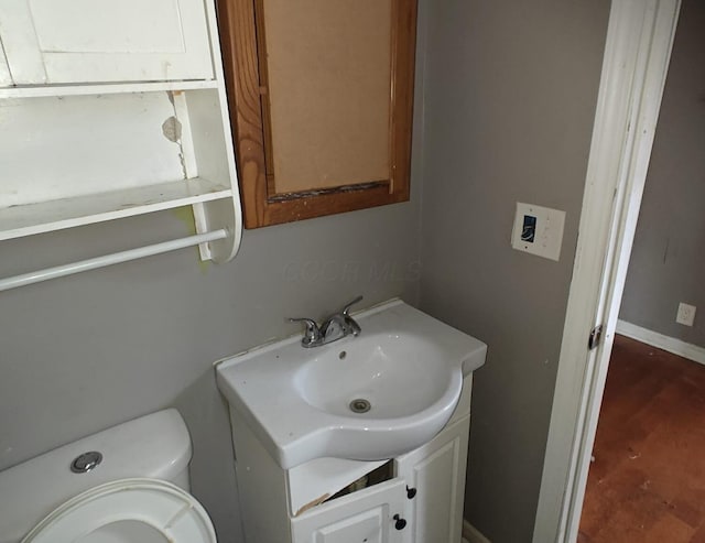 2108 Paul Dr, Columbus, OH 43211 - bathroom with vanity and toilet
