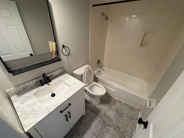 5464 Aspen Rd, Columbus, OH 43229 - bathroom with toilet, vanity, and shower / tub combination