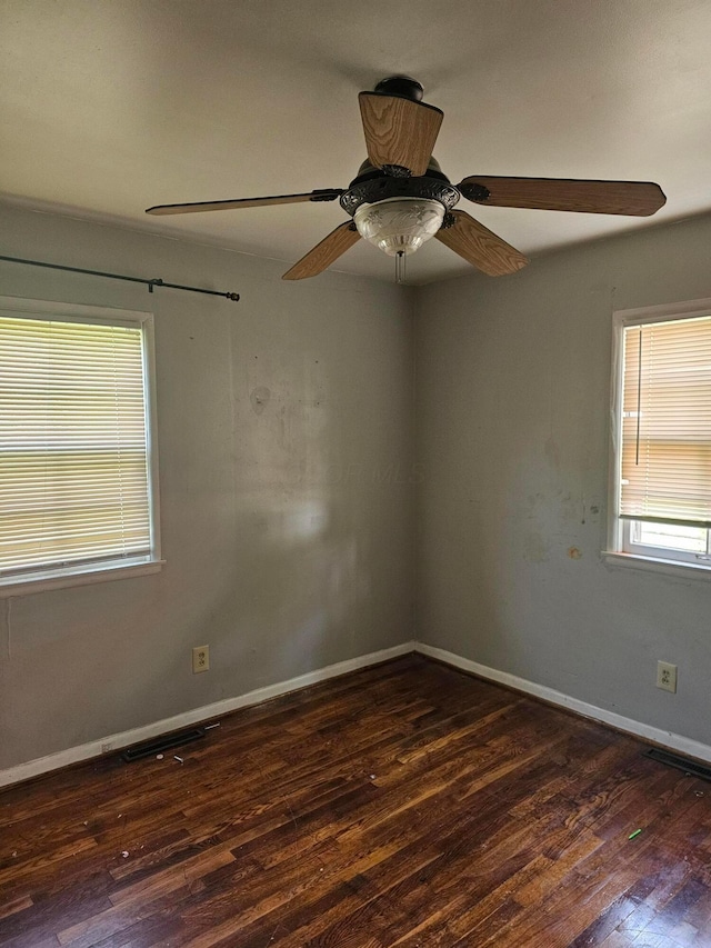 271 Carilla Ln, Columbus, OH 43228 - unfurnished room with hardwood / wood-style floors, a ceiling fan, and baseboards