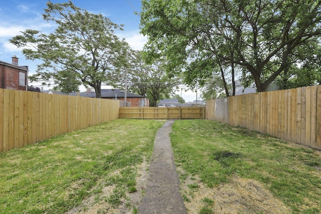 1676 Parsons Ave, Columbus, OH 43207 - view of yard
