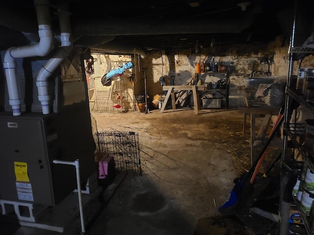 688 S Ohio Ave, Columbus, OH 43205 - unfinished below grade area featuring heating unit