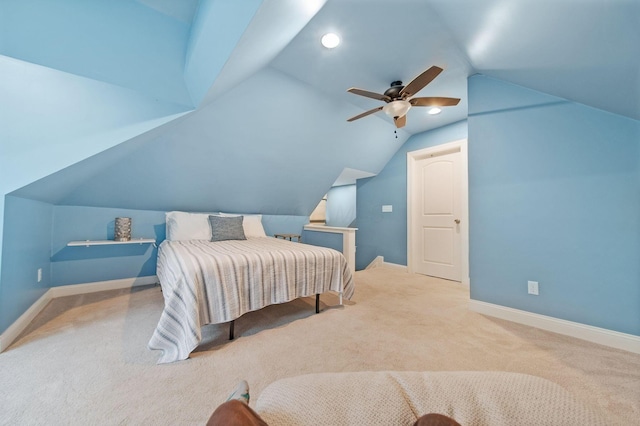 663 Wilson Ave, Columbus, OH 43205 - bedroom featuring carpet, vaulted ceiling, baseboards, and a ceiling fan